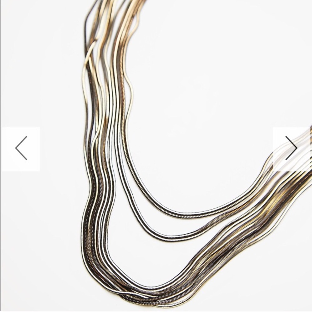 Final 💰⬇️ NWT FP Golden divine necklace - Picture 4 of 7